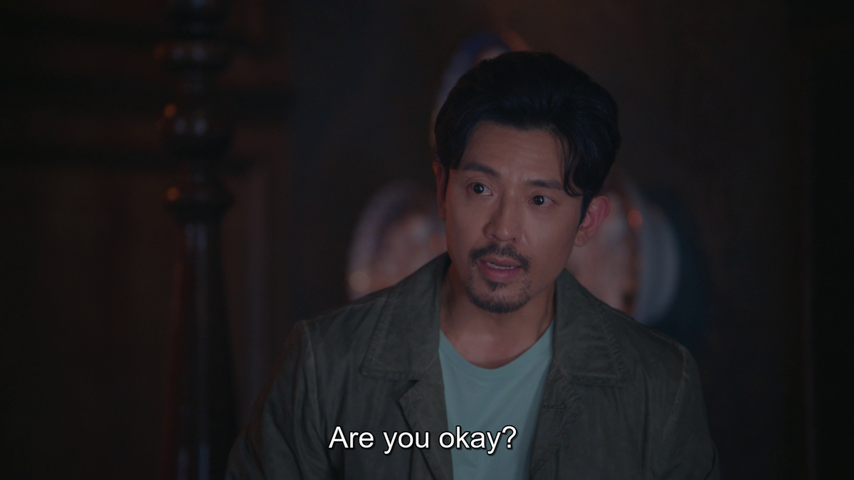 This whole scene is so underrated.Sang In was genuinely worried for Moon Young and managed to guess Moon Young got sleep paralysis again... I hope we'll get to see flashbacks showing how and why he knows so much about Moon Young's past (Ep.7) #ItsOkayToNotBeOkay