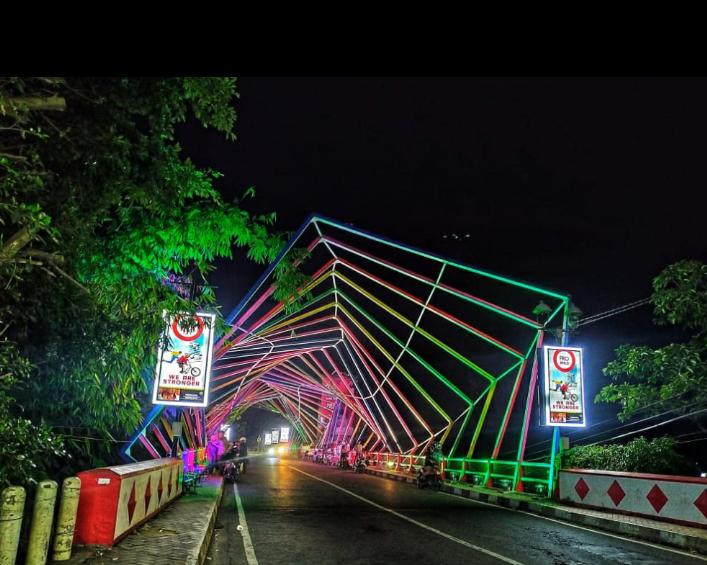 Ferrypradana13's tweet photo. guess which area? https://t.co/aHWKH5ICy9