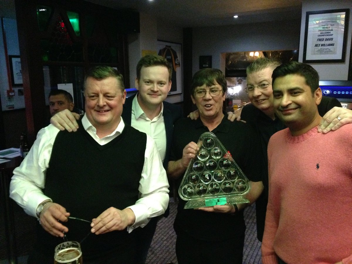 Magician147's tweet photo. With a heavy and broken heart, the family have given me their permission to let you guys know that my best friend and big part of the snooker family - Brandon Parker, lost his fight with Cancer today and passed away this afternoon 💔 https://t.co/XBU71zEd1X