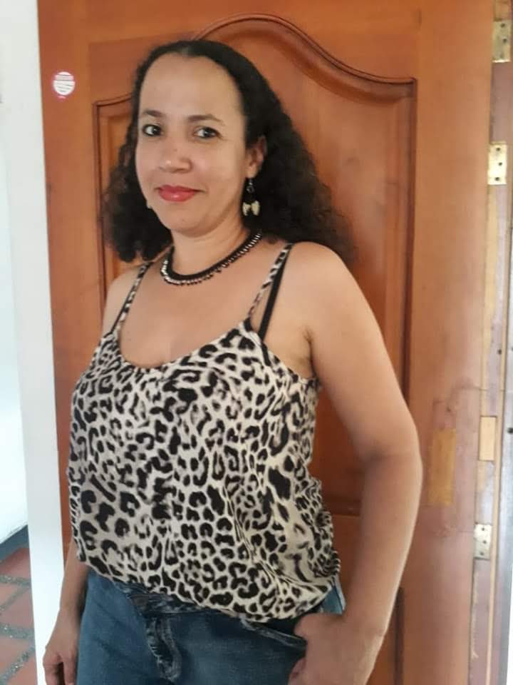 YeseniaRiveraV's tweet photo. #Dia200 sin mi mamá. Tantos días sin ella, sin escuchar su voz, sin saber nada de ella.. ¿Dónde puede estar? ¿Qué le pasó? ¿Porqué nadie dice nada?

La vida nos ha cambiado demasiado desde que no estás

#LaQueremosViva
#LaVidaesSagrada
#Desaparecida https://t.co/piOu7ygMDj