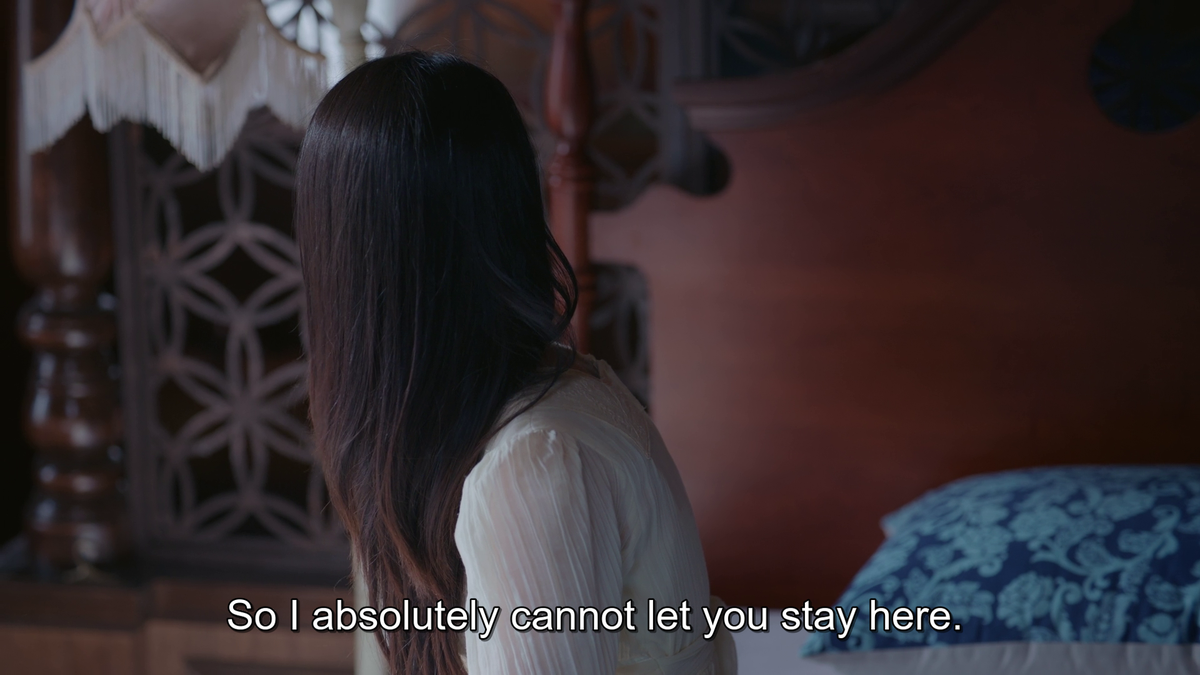 What Sang In said there implies that he was there when Moon Young used to be haunted by those hallucinations and got sleep paralysis the first time around.And once again, he made a point: staying in a place where traumatic events happened is no good (Ep.7) #ItsOkayToNotBeOkay