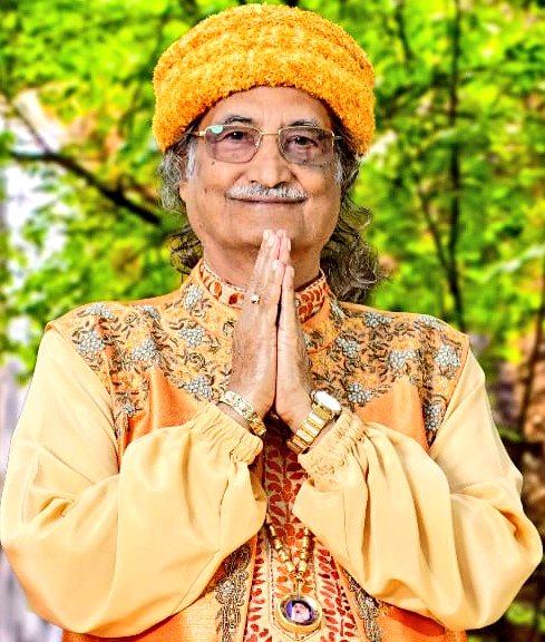 jagran_osho's tweet photo. ओशो के वे ही सच्चे शिष्य है जो ओशोधारा रूपी जीवित गुरु-शिष्य परंपरा से जुड़े हैं और जुड़ रहे हैं
क्योंकि वेही गुरु कही कर रहे हैं।
बाकी तो तथाकथित ओशो के शिष्य भयंकर मतवादी ��ोते जा रहे हैं यह बहुत बड़ी दुर्घटना घटी रही है ओशो जैसे महाक्रान्तिकारी सद्गुरु के साथ!
@SiddharthAulia G https://t.co/FL7NrEoVBF