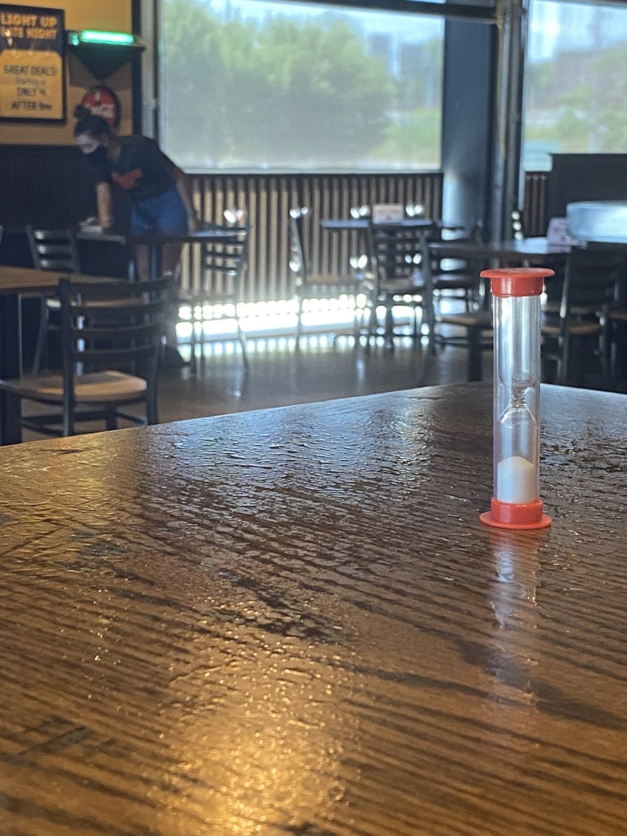 ThomasKutzPA's tweet photo. Proud of our #LowerAllen restaurants and their efforts to provide a sanitized space for customers. Tables sanitized, timed for the sanitizer to take effect, and other measures taken at @primantibros to ensure the health and safety of all patrons. @prlaorg https://t.co/QBBOnUzpI5