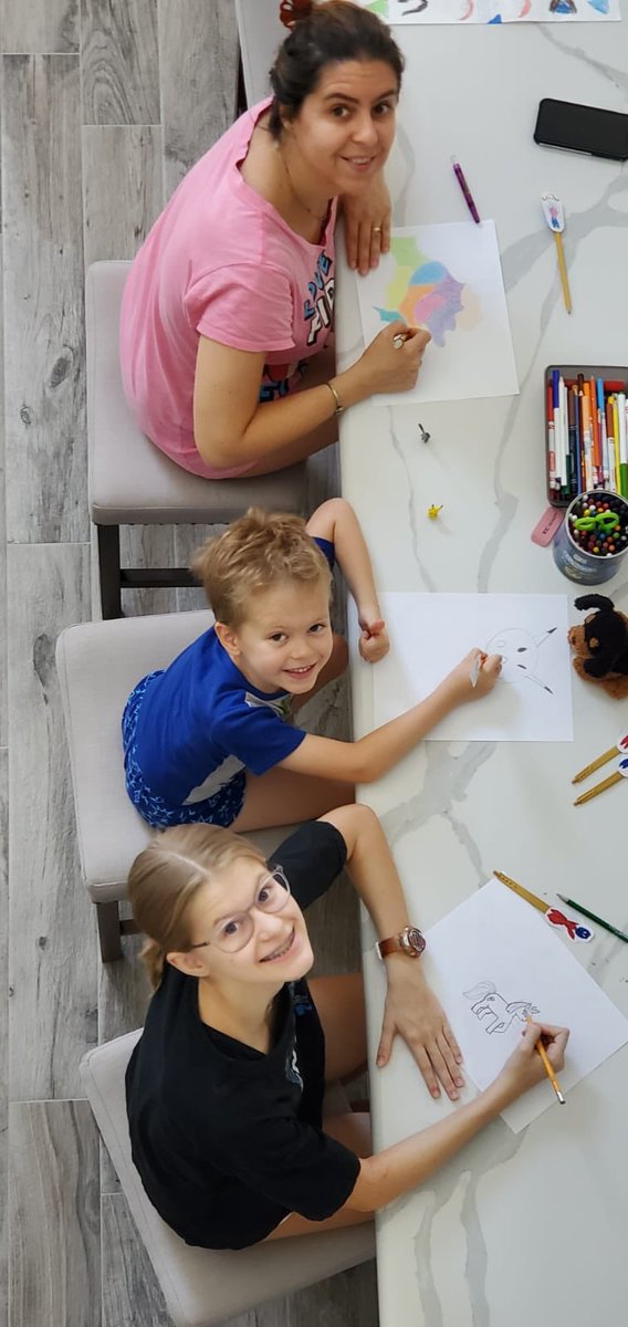 mbusicoflight's tweet photo. Drawing time after breakfast! π πΌ π¨βοΈπ #covidsummer2020 #inpjs #inpijamas https://t.co/4gBcKaV4e8
