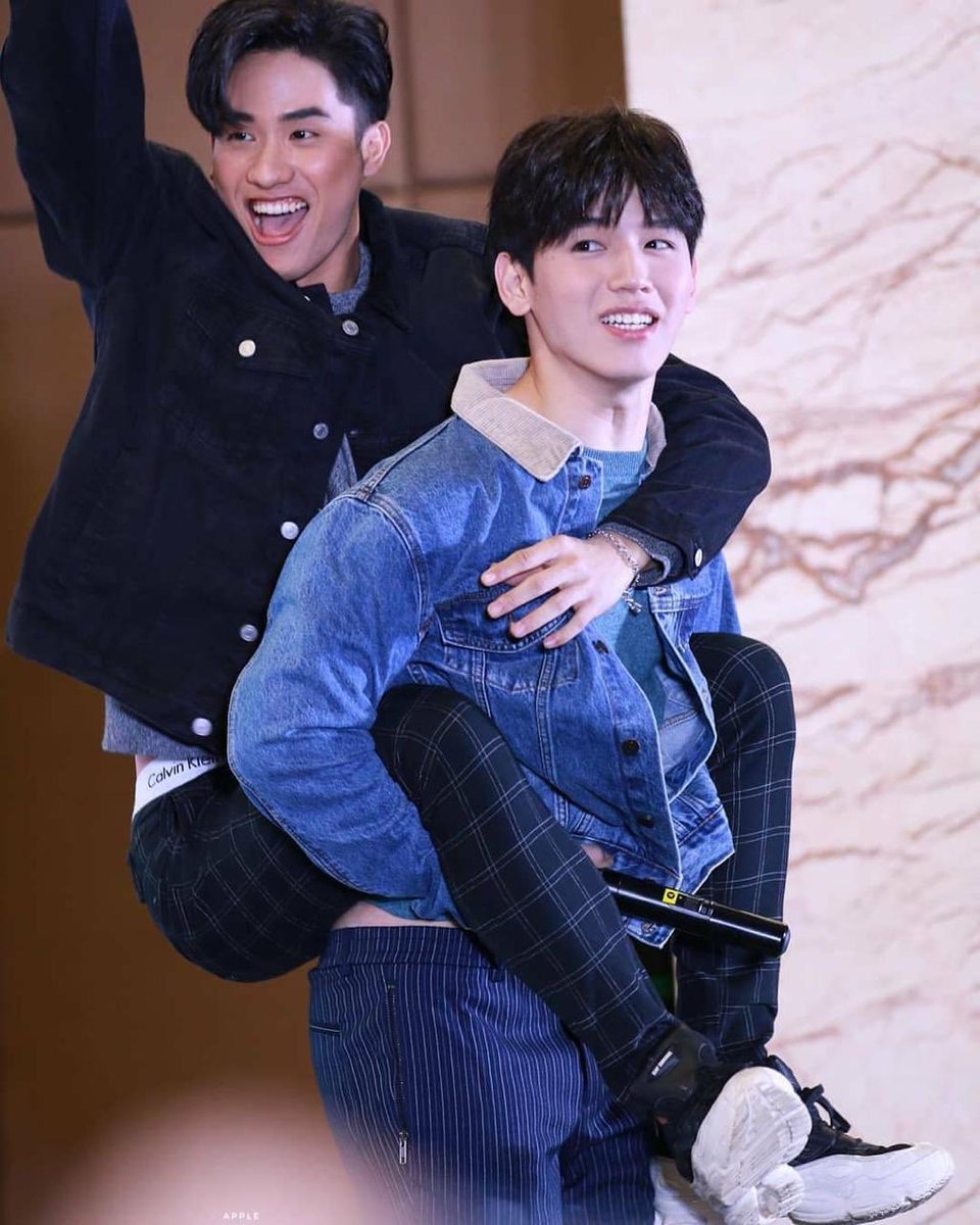 evamiaww's tweet photo. Happy Anniversary Polca 🤗🤗🤗
@Tawan_V @new_thitipoom 

🌼🌼🌼🌸🌸🌸
💙💙💙💖💖💖
🐳🐳🐳🐻🐻🐻
🌞🌞🌞👶🏻👶🏻👶🏻

i’m happy to be part of ur fandom. 
I love you guys so much💞💞💞 
Once Polca, Always Polca. Pls stay along with us for long time ✨
#polca #TayNew #PolcaAnniversary https://t.co/OsmN7MnleR