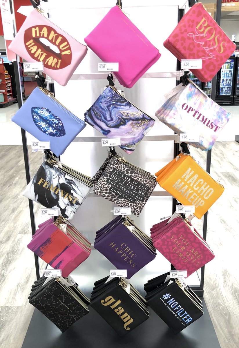 How CUTE are these makeup bags from Ruby + Cash?! Can’t believe they’re only $5! Excuse me while I figure out which one...s to grab <a href="/SerraUv/">Sarah Holmes</a> <a href="/ErikaButchko/">Erika</a>