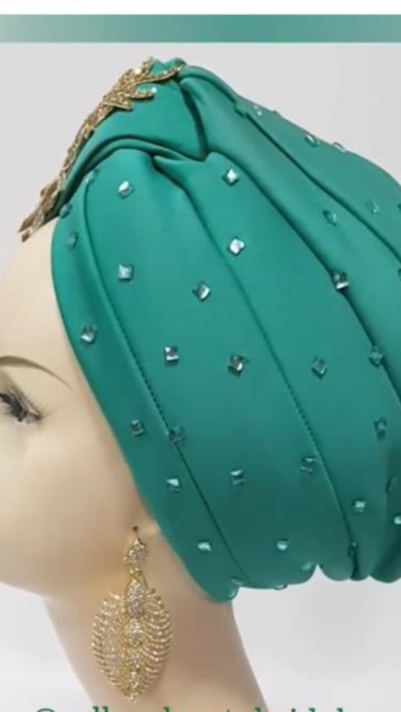 RaisingDesigner's tweet image. Are you in JSS 1 to  S S 3 ?
tired of staying at home ?
Here are some things you can learn and be empowered  .
Ankara bag making
Turban

Bead making 
Stoning of cloth
How to sew Baby wears
How to sew Men’s wears 
Photography 

For more info 08080303928 or 0814 853 9329