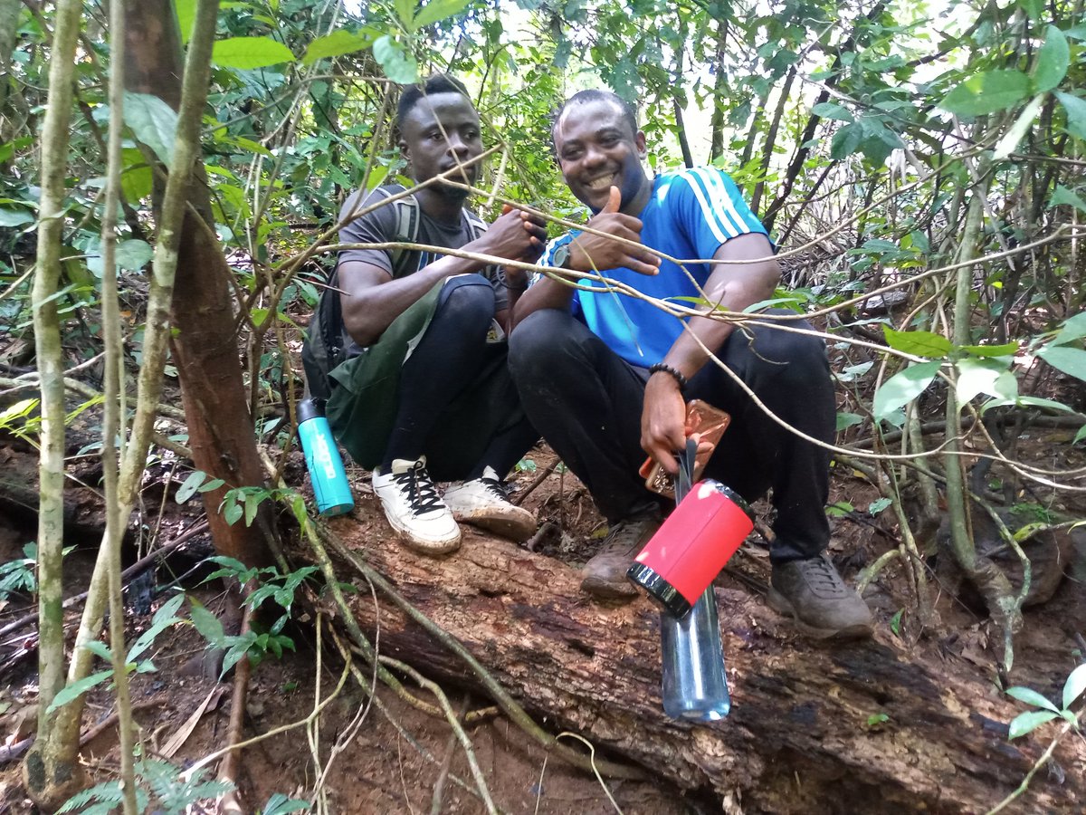 oyibo_ugbo's tweet photo. Making our way down the OgbaNgwu Valley.
#ChasingWaterfall #naturelover #funday #tourism https://t.co/zwnNkt5mQD