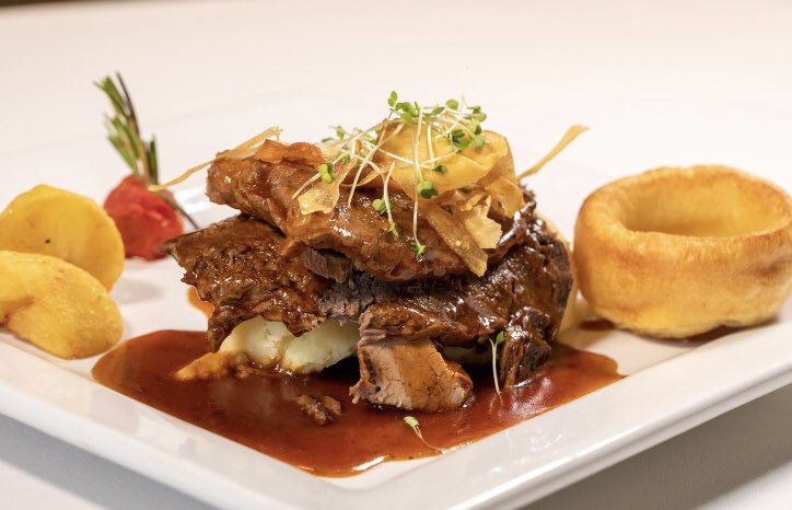 murphy_hotel's tweet photo. Book your table for Sunday Lunch 0719185598..
“A Sunday well spent brings a week of content” https://t.co/rblblXKHiO