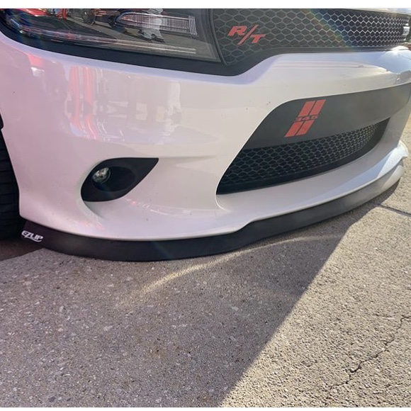 EZLip_Official's tweet photo. Owner: @caz.rt
#ezlip #goezlip #getlow #getlower #EZLipColors #splitter #slammed #low #lowered #ezsideskirts #ezlippro https://t.co/gBQH4nYsw3