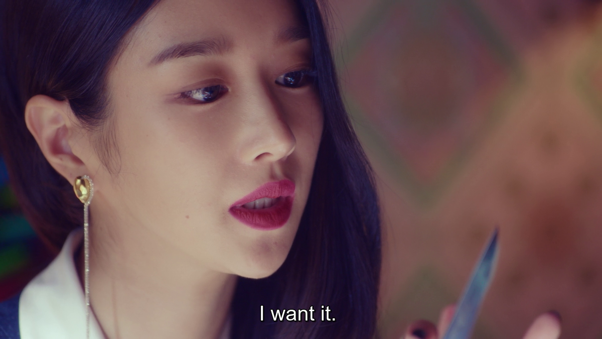 Now looking back, Sang In knows about Moon Young's fascination for sharp objects (due to her desire to cut the leash).So when it happened in Moon Young's introduction scene, he basically said "here we go again..." (Ep.1) #ItsOkayToNotBeOkay