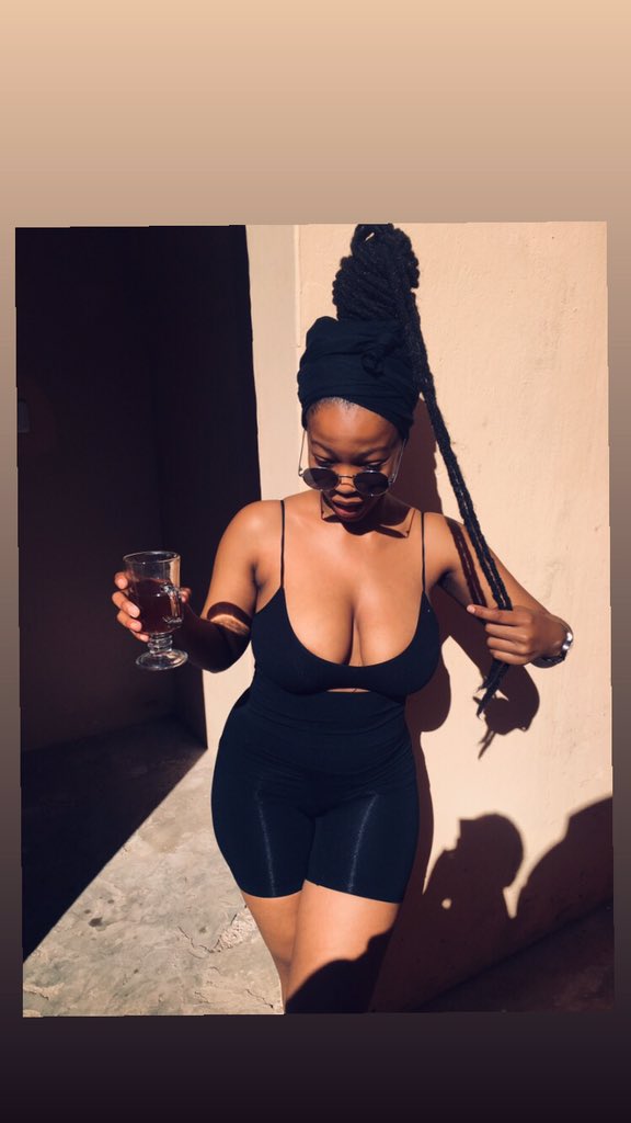 july_unathi's tweet photo. So I love with these dreadlocks 😍😍😍 https://t.co/BDbx6jktn0
