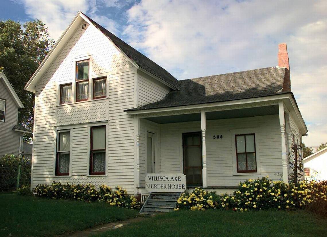 3 Spooked Girls tweet media