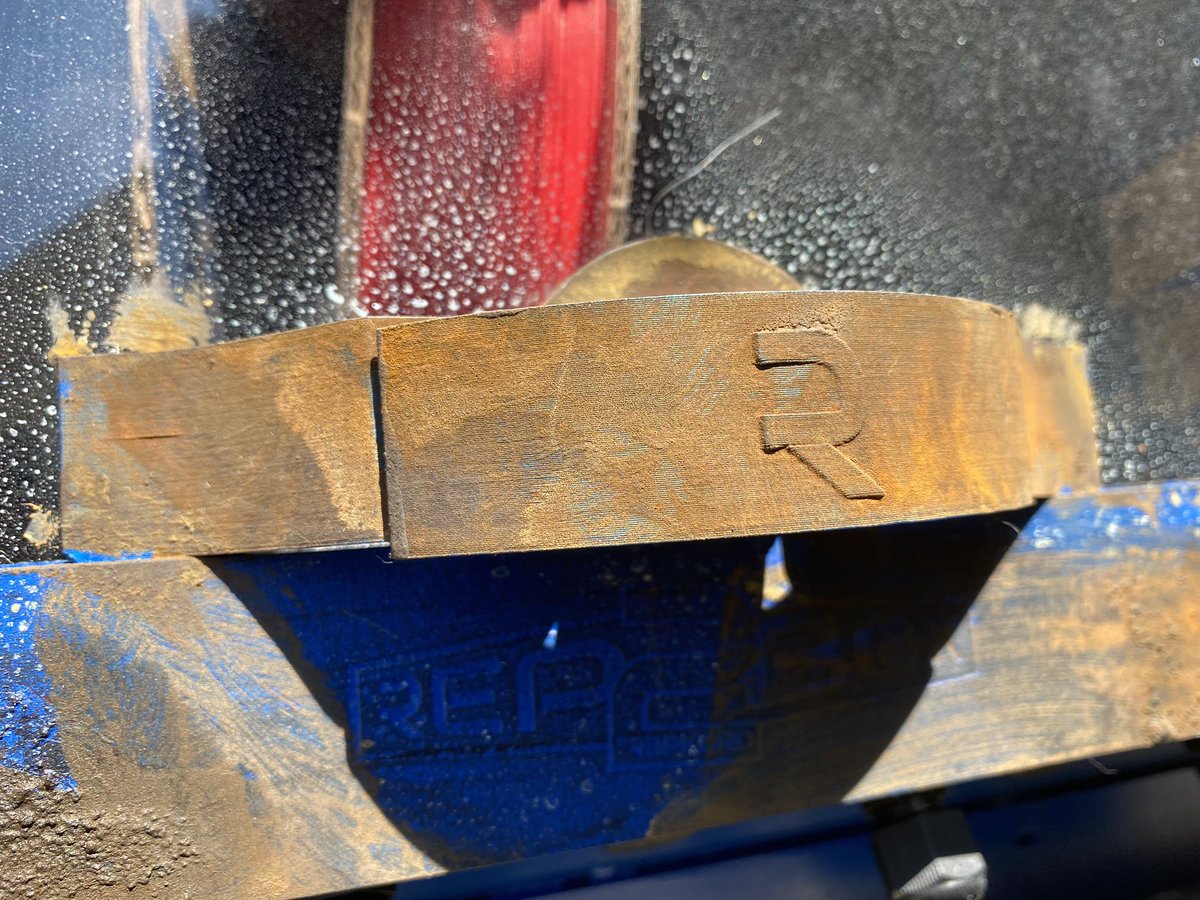 clangiden's tweet photo. Getting things done for #errf2020. Custom vaultec repbox completed. Thanks @repkord. Looks great with a little high five blue peaking through @Proto_pasta @joeltelling https://t.co/FwMu9vzML1