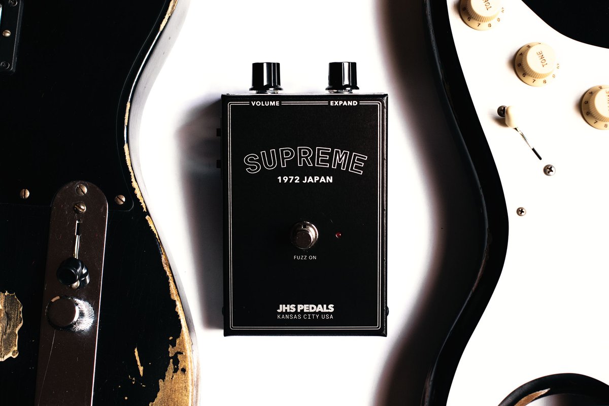 GuitarGear's tweet photo. Basado en Univox Super-Fuzz de los 60’s, The Supreme es una réplica exacta. Un octave-fuzz ruidoso, lleno y vibrante que siempre está al máximo.
Detalles y precio: https://t.co/Uq6196TJ4H
#GuitarGear #JHSPedals #Fuzz #TheSupreme #LegendsOfFuzz https://t.co/A8O2uUQhw4