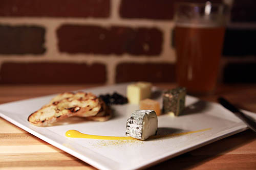 Whenever you can't decide on how to start a meal.. Cheese is ALWAYS a good option! #nccheese #goodfoodclt #clteats #moffettrestaurantgroup #eatdrinkclt #cltfoodie