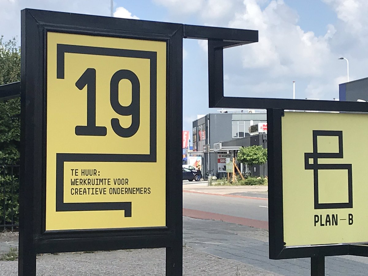 Óp naar GIG-A! 
Toen covid-19 er inhakte en ons als bedrijf keuzes liet maken, hebben we direct wat luxe-artikelen achter gelaten. Onder andere ons kantoor en de verhuizing van 
Sectie -C naar Plan-B. Whats in a name. Altijd welkom! #coronamaatregelen <a href="/Events_NL/">High Profile Events</a> #newoffice