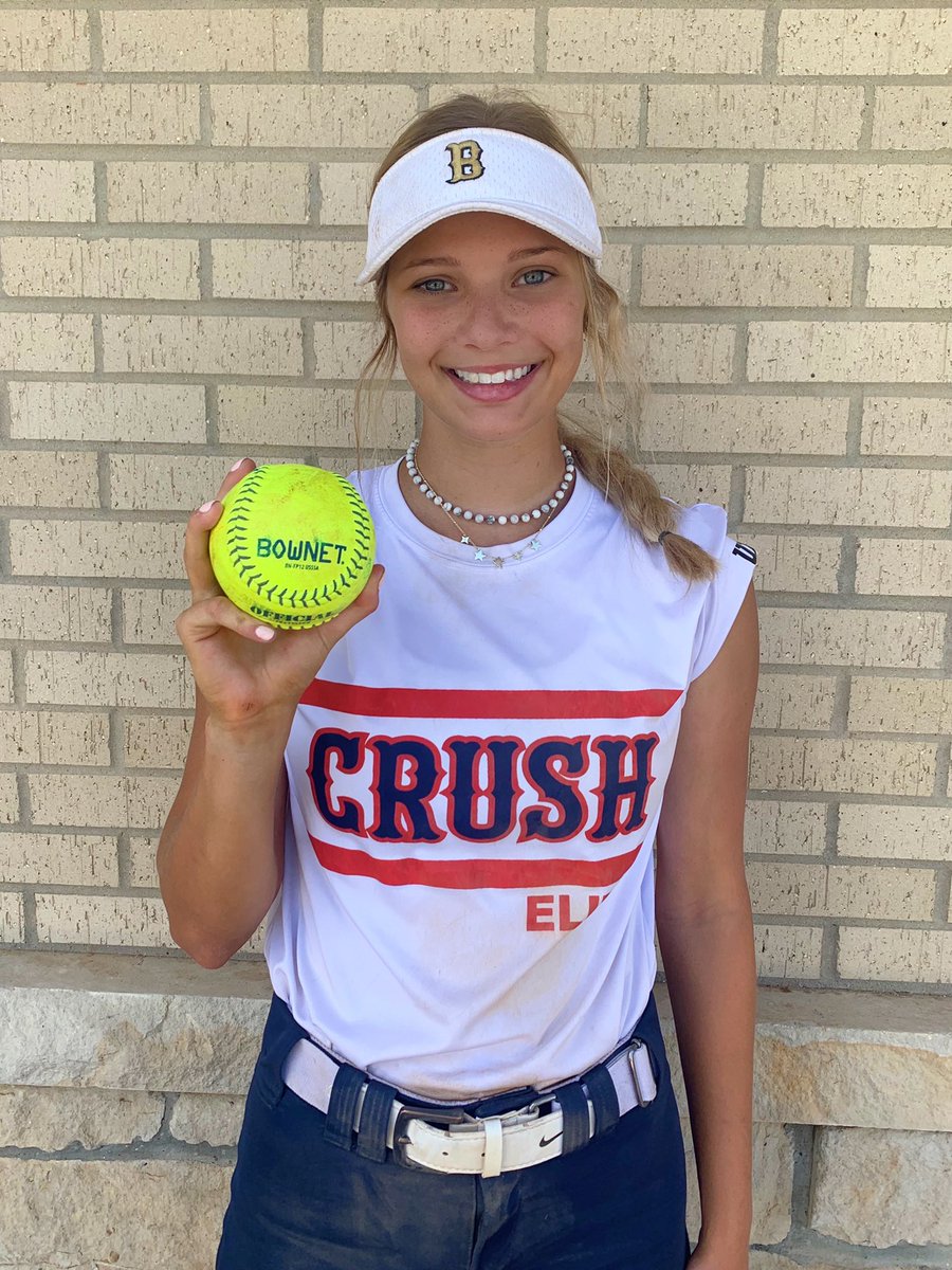 First Homerun!! Thanks so much @crush03_nwa for letting me play with you in Dallas! <a href="/VisionArkansas/">VisionGold18U</a>