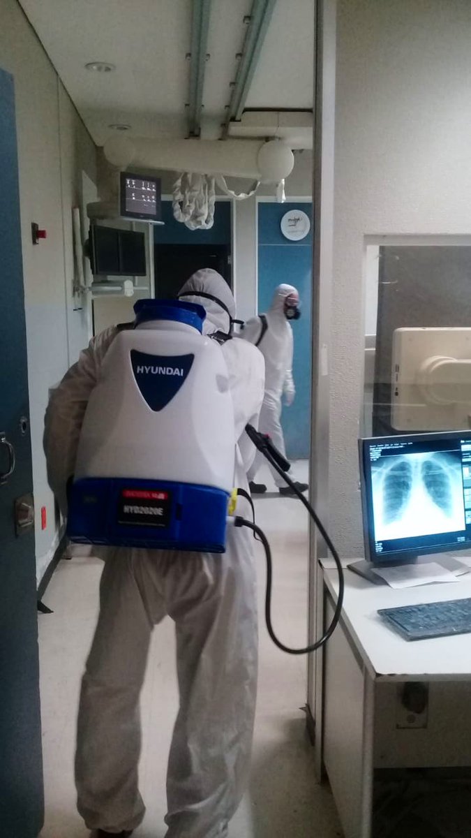 IsssteHidalgo's tweet photo. Desinfección por áreas del Hospital General “Columba Rivera Osorio” de #Pachuca, en @ISSSTE_HGO seguimos luchando contra el #COVID19.

#QuédateEnCasa
#SanaDistancia
#ISSSTEContigo
#OperativoEscudo https://t.co/k3riSmkRP4