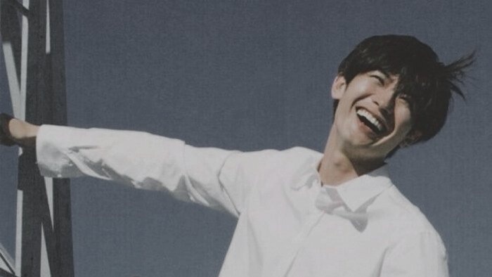 5789r's tweet photo. The time you've spent in this life was not in vain. You've touched thousand of lives, you've connected thousands of people by your crafts as an artist. I have nothing to offer but praises. Thank you! ❤️

We will miss you, Miura Haruma ♡ https://t.co/bzryCpqji8