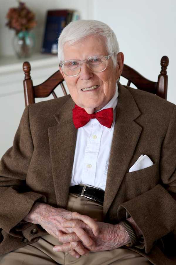 Psssphy's tweet image. ¡Felicidades!  ¡99 años cumple hoy Don Aaron Beck!