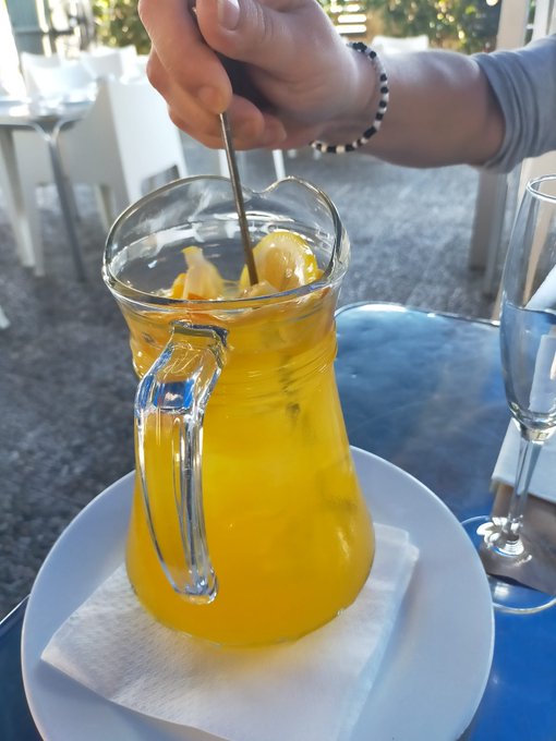 Restaurante #soli #castelldefels buen&iacute;simo https://t.co/9kZHeYFC4P<a href="/tag/soli"class="tags">#soli</a><a href="/tag/castelldefels"class="tags">#castelldefels</a>