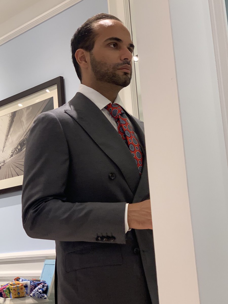 SimonaMangiante's tweet photo. #class #capri #kiton #bestshoppingever https://t.co/4fSb0Gt7St