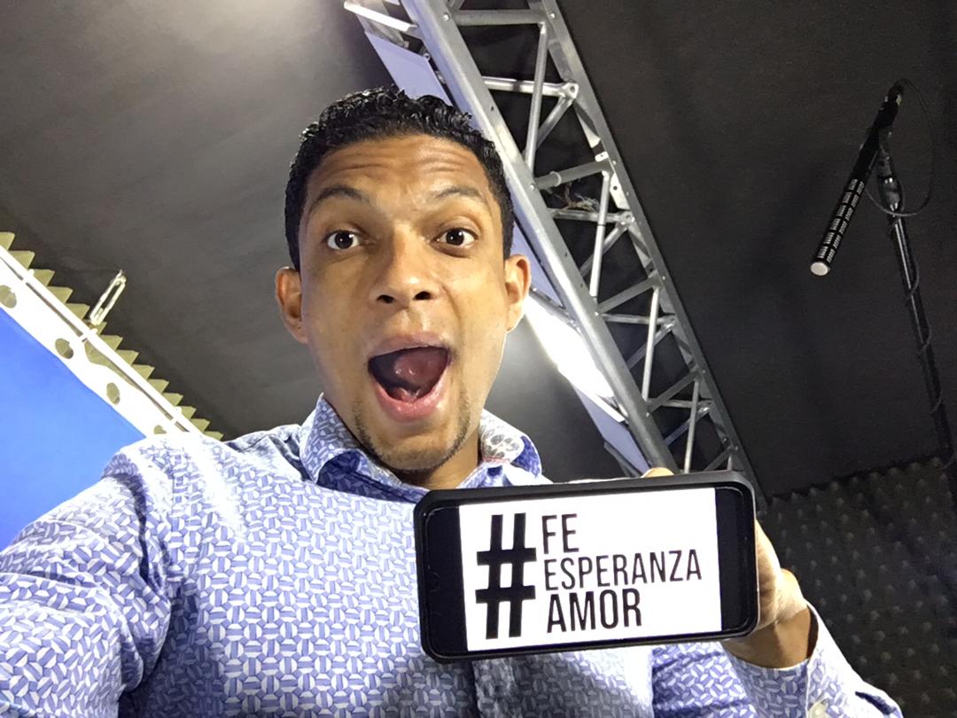 jlyanex's tweet photo. Hagamos a Jesús tendencia, #FeEsperanzaAmor hay un Dios maravilloso que necesita conectarse contigo. https://t.co/ia2kj3KQgP
