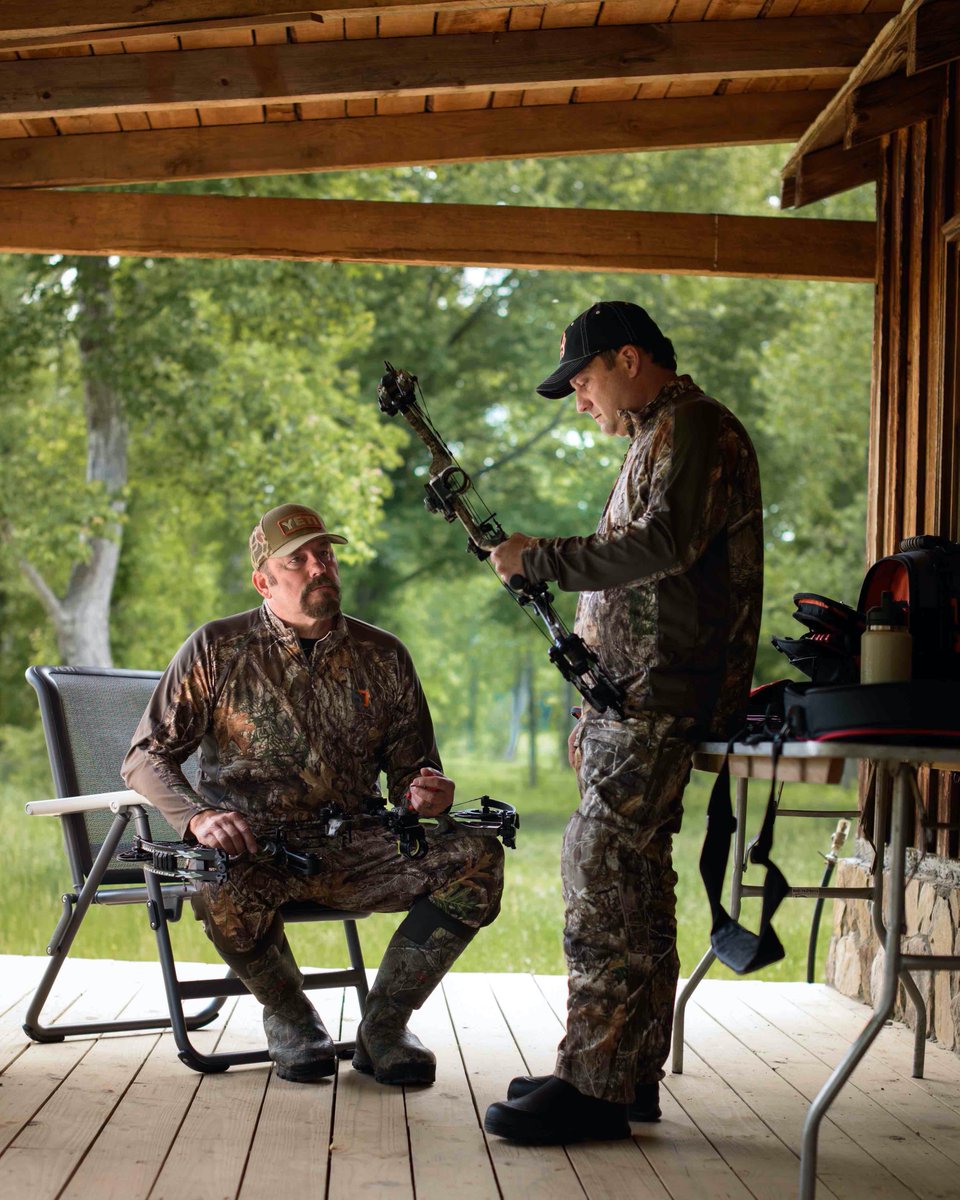 dropzonetv's tweet photo. Tag a buddy you can always beat at the range! HA, who do you think shoots better, @halshaffer or @gregzipadelli ? They are both using @xpeditionarchery setups that are nearly identical so its a fair contest. Place your bets! #xpeditionarchery #shootoff #rangebuddy #shootingbuddy https://t.co/jMugDQYaan