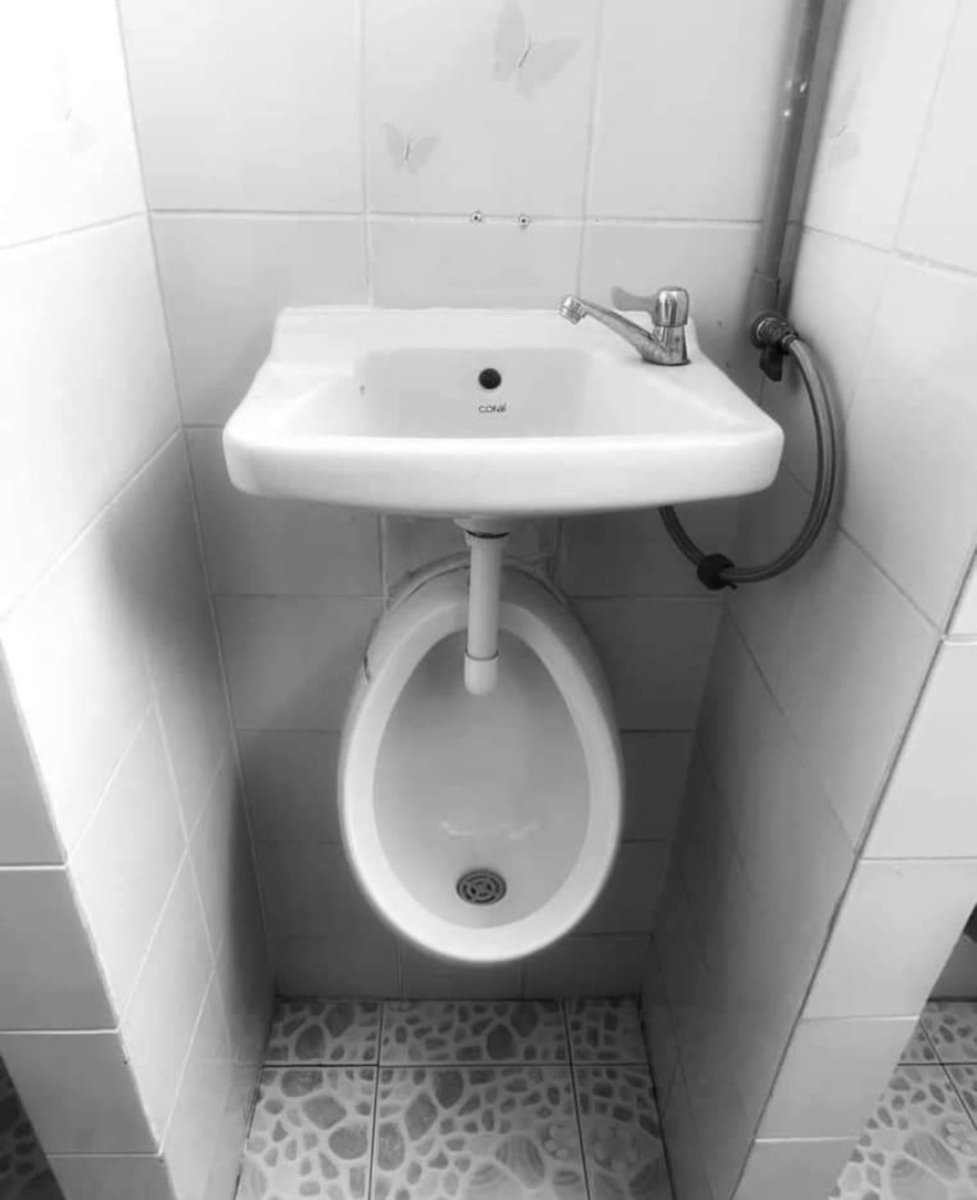 stevekaposi's tweet photo. More Thailand building fails
https://t.co/rqOk6yeedf 

#Bangkok #Thailand #SteveKThailand #ThaiBuildingFails #ThailandFails #ThailandWatch #StrangeThailand #FunnyThailand #funny #humor #funnyphotos https://t.co/1V5R7smPg3