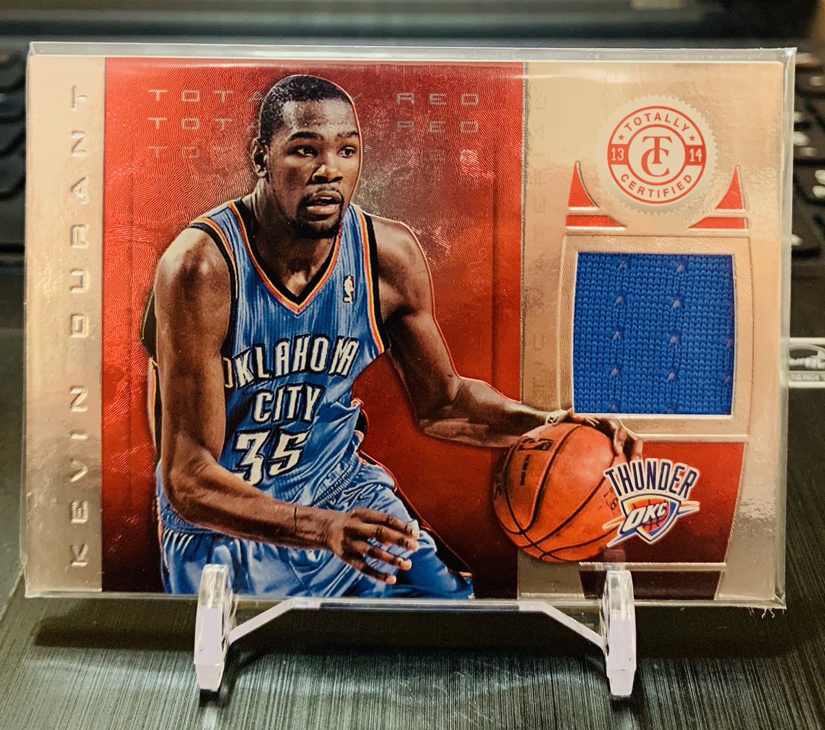3pointGeek's tweet photo. Low priced pickups of the week! Love that KD Sonics uni! That Camo’esque Kobe design looks paint splatter design Topps 2020 cards. Collecting is about cards you like. It’s not just about the expensive stuff all the time.. 😉😉👍🤙🏽 #pickupsoftheweek #Mamba🐐 https://t.co/TfZHVIY8dL