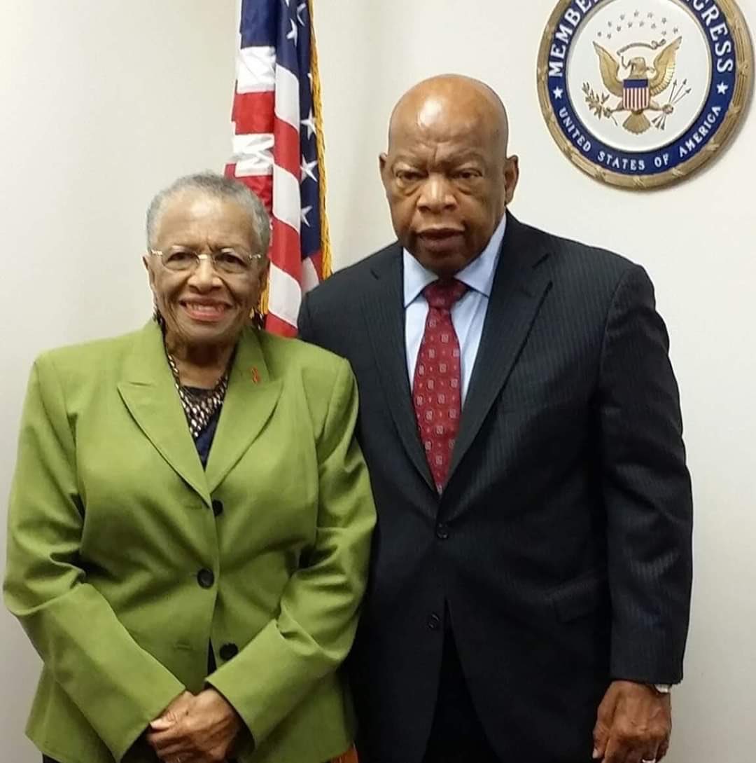 HappinessDance3's tweet photo. It has been a somber day with the loss of the Honorable John Lewis. It was an honor to meet him with my mother Rosetta Manns Baugh, my sister Monica Manns a few years ago. He was not only a fighter for civil rights but a very kind man that took the time to meet us in his office. https://t.co/8CMnz6cNm2