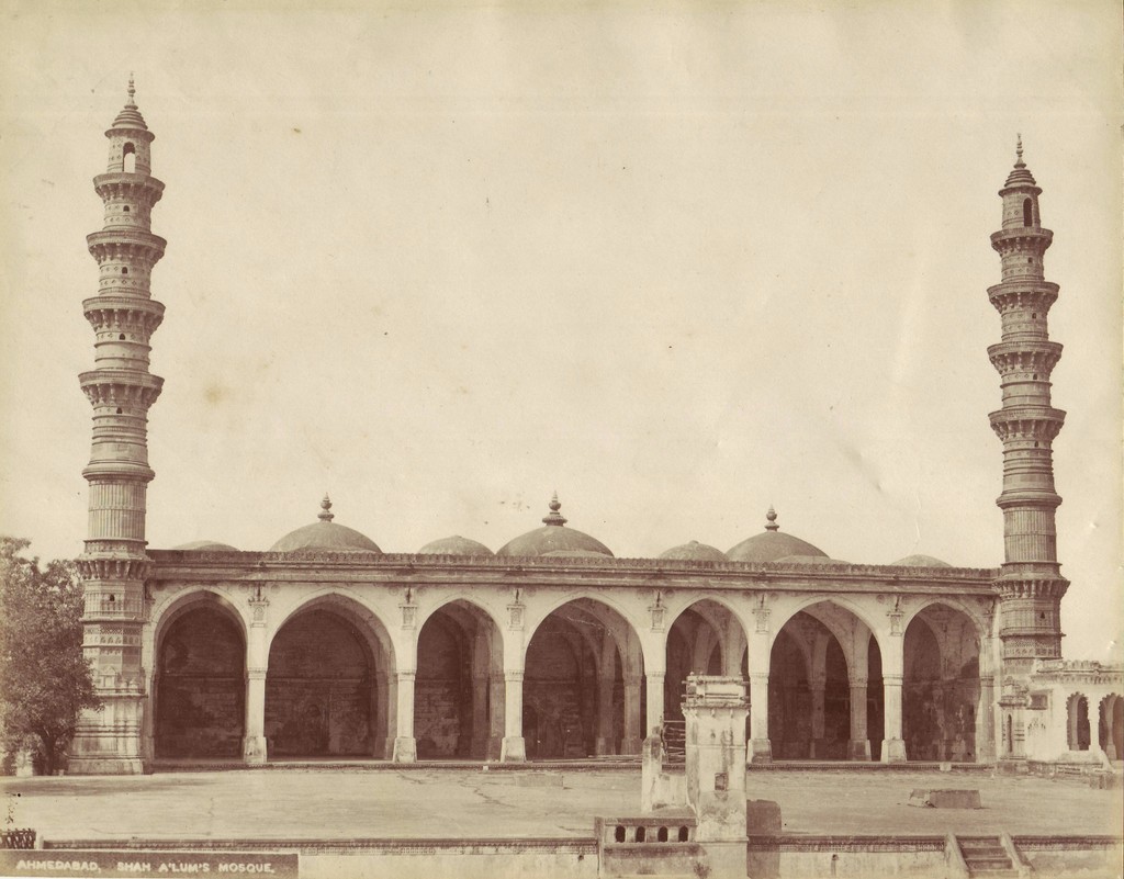 14# The Shah Alam mosque, in an albumen photo, c.1870
