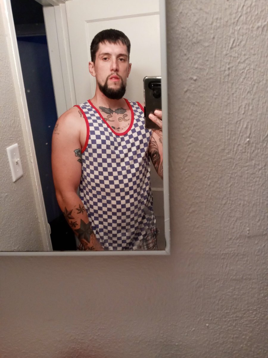 Dylan M Thomas tweet media