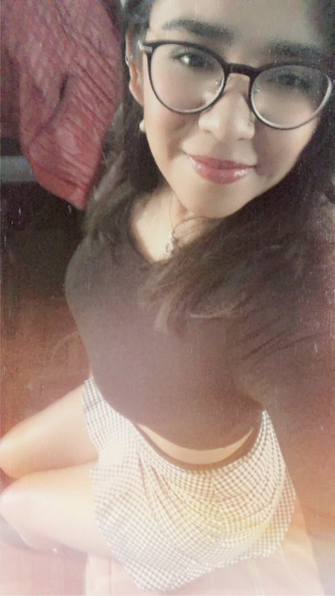 Ingriid_PS's tweet photo. Modo #HappyInn ✨☺️✌🏻🌷
#FelizSábado ♥️ https://t.co/5oQ00yPNF2