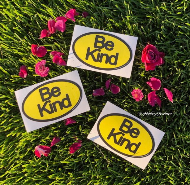 HalseyUpdates's tweet photo. 🌼 HALSEY STICKER GIVEAWAY 🌼

We've partnered with @Astralwerks to giveaway 'Be Kind' sticker packs to 5 lucky winners!

To enter:
- RT this tweet
- Follow us
- For a bonus entry, reply to this tweet with a screenshot of you streaming 'Be Kind'!

Ends on 07/25/20  *US ONLY* https://t.co/O1V1AxApXs