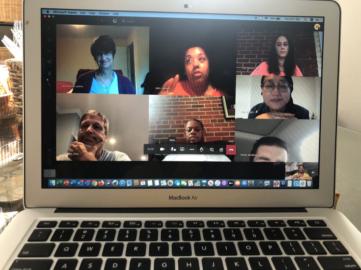 BSanders1019A's tweet photo. We started the meeting with the birthday song💕 #thankyou #blessedtobe https://t.co/zWdIL2R3Mz