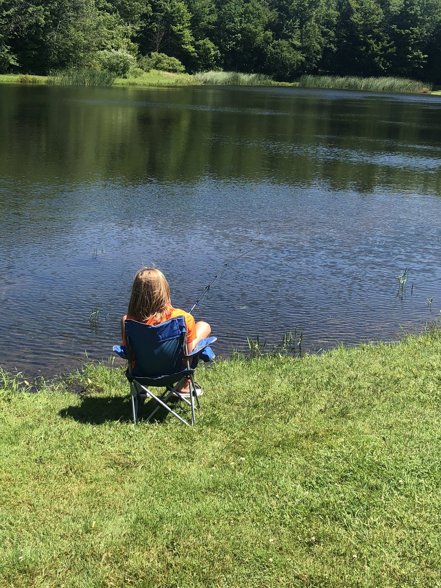 DrouinErin's tweet photo. #HCSDConnects discovering patience while waiting for those fish to bite #ArmorElementary https://t.co/A5eTOPjFhu