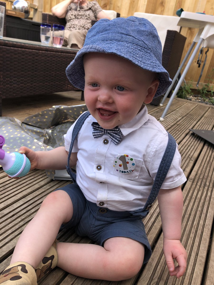 higgsabelle's tweet photo. What a wonderful day celebrating an amazing year with this beautiful boy! It’s been a busy day with the appearance of a 5th tooth, Oscar’s 1st proper word (car) and a BBQ in the garden 🥰 https://t.co/N4aLXWoZEM