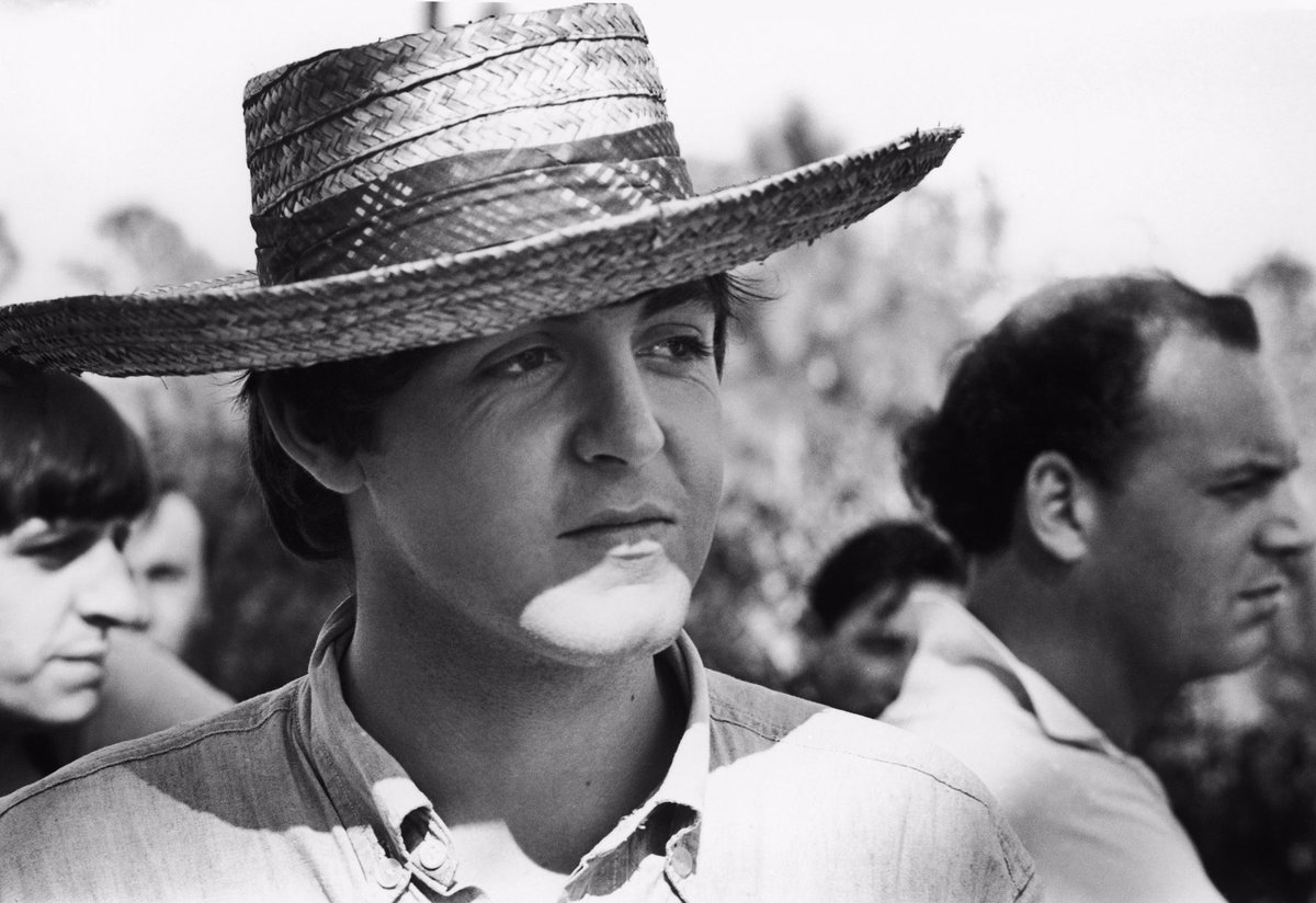 Whistler55's tweet photo. Paul McCartney admitted the “you” in the song Got to Get You Into My Life was marijuana.
#facts, #Beatles https://t.co/67538oqNZ7