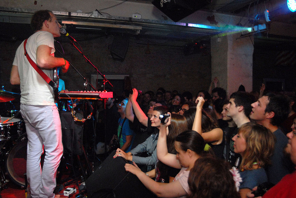 We started the tour in small clubs like this.... #TimsTwitterListeningParty