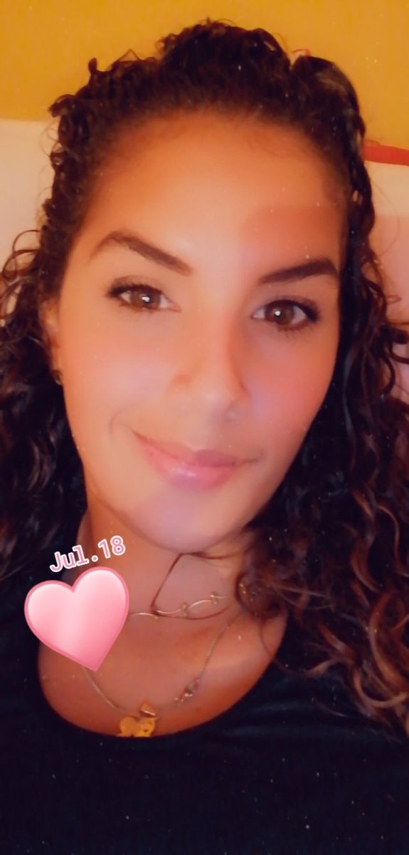 CositaBeihaa's tweet photo. #LaVidaSonInstantes 🌺😍#Vivelos #ATuManera 😏😎#Solo #SeFeliz 😁🥰🤩 https://t.co/xgF16LCCp6