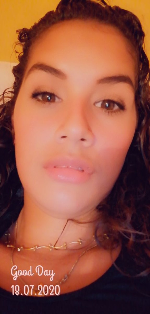 CositaBeihaa's tweet photo. #LaVidaSonInstantes 🌺😍#Vivelos #ATuManera 😏😎#Solo #SeFeliz 😁🥰🤩 https://t.co/xgF16LCCp6