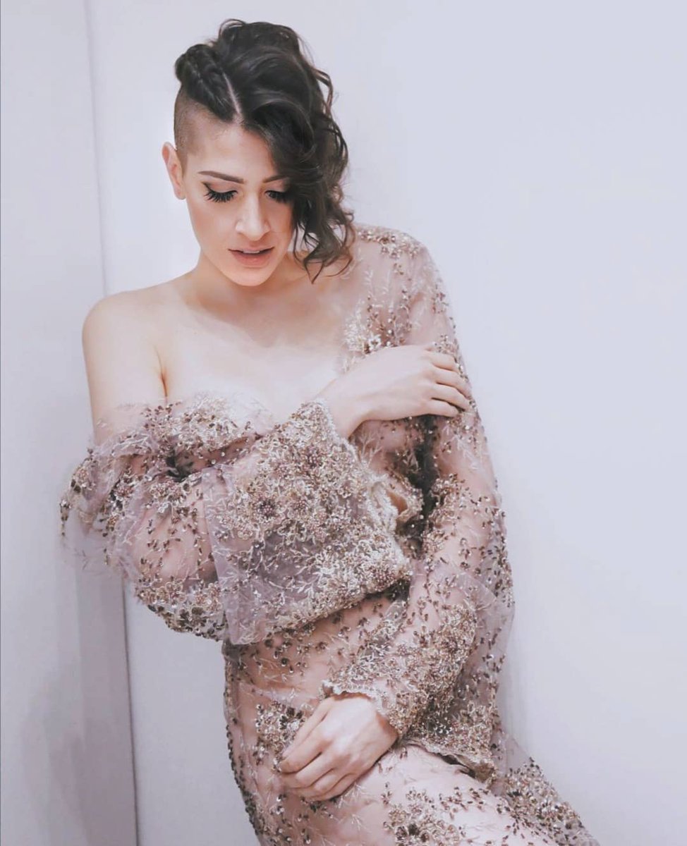 javi_haashfan's tweet photo. 𝚄𝚏𝚏 𝚐𝚛𝚊𝚌𝚎 🤤❤️ 𝚎𝚛𝚎𝚜 𝚙𝚎𝚛𝚏𝚎𝚌𝚝𝚊 [@haashoficial] 💙#ejercitodeamor #reinasdelsoldout #haashfanrule #hannanicole #ashleygrace #100añoscontigotour #amordehermanas #love #siempreconhaash #amorincondicional #haash #minihanna #mathilda #queens #ashnaticos #hannaticos https://t.co/lMNoCUCoJf