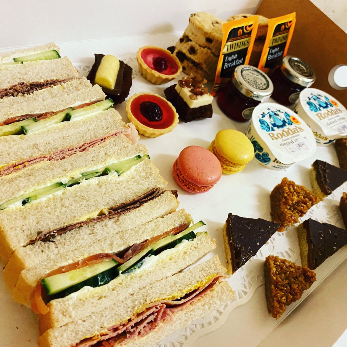 Luxury afternoon teas available for collection or free delivery. We have slots available for tomorrow, call us on 01691 653 187. Why not add a bottle ocall us on 1691 653 187 to place your orders #afternoontea #freedelivery #callnow #oswestry #shropshire