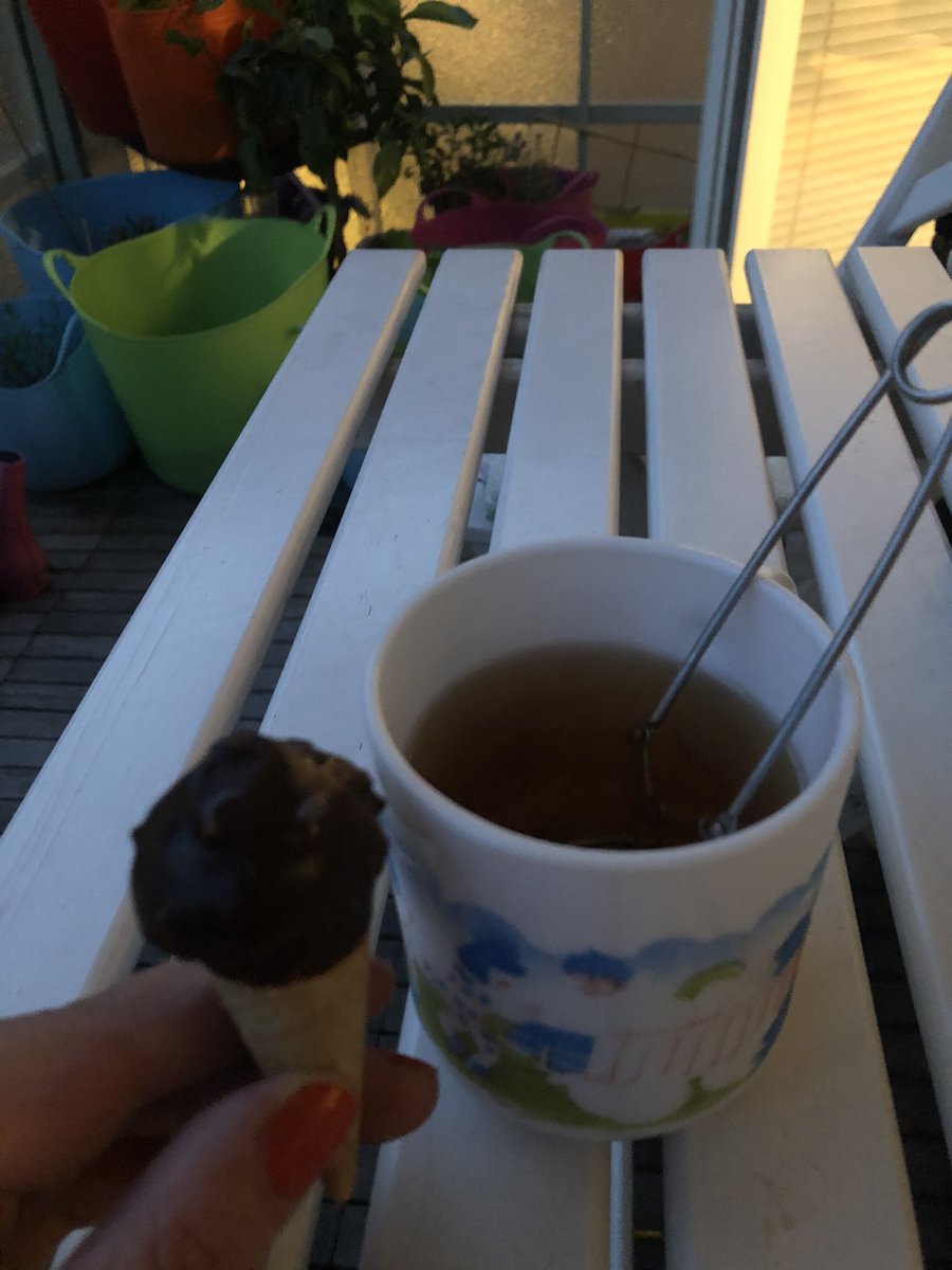 skaraben's tweet photo. Ganska bra avslutning på lördag kväll. #mitticity #mittgbg https://t.co/iqsHtRrXAO