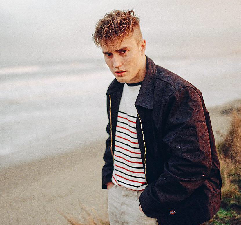 𝒯𝒶𝓊𝓇𝓊𝓈 - 𝒫𝓁𝒶𝓎 𝒢𝑜𝒹Your opinions are always reliable, people intrust you because of this and you are stubborn about your statements and wish they could be heard. Play God speaks to your reluctance to let injustice slide