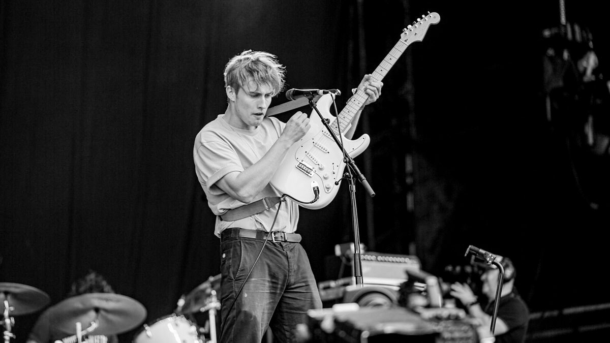 𝐿𝑒𝑜 - 𝒯𝒽𝒶𝓉 𝒮𝑜𝓊𝓃𝒹A born star. You are creative and funny and know that there is greatnesses lying ahead for you somewhere. A song like That Sound translates well with how much you long for stardom and how creativity means a lot to you.