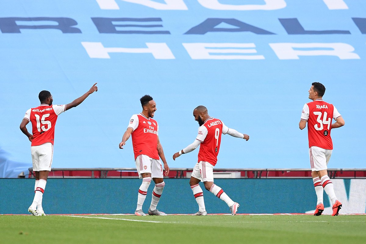 DStvUganda's tweet photo. Walking into the #FACup final like...π
Full-time | #Arsenal 2:0 #ManCity.
#DStvLiveSportsIsBack https://t.co/7NL0uKExiU