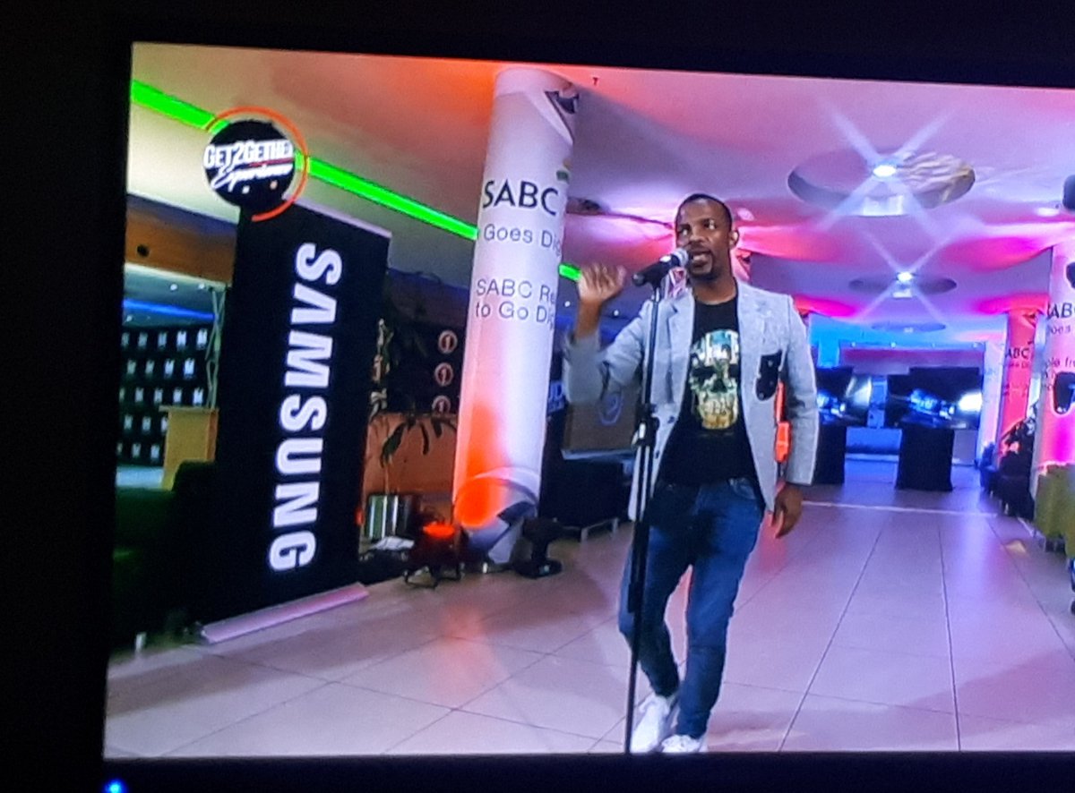 Joe97604517's tweet photo. I feel so fresh with @METROFMSA @Official_SABC1 @SamsungMobileSA and ofcoz @ZakesBantwiniSA but with #GalaxyA31DayChallenge with would not live life nje coz #A31DepthVision has 48M Qaud Camera and long lasting battery. #Get2GetherExperience https://t.co/dGOTrKLN2g
